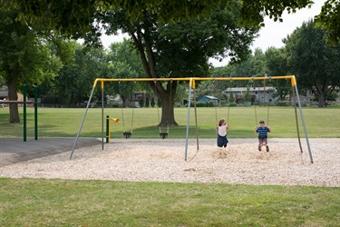 Riverdale Park Swings
