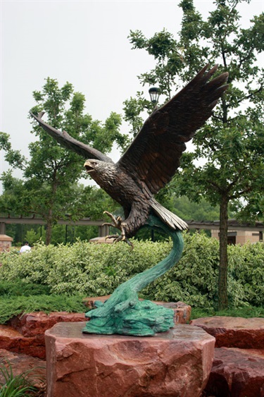 Veterans' Memorial Park Eagle Sculpture