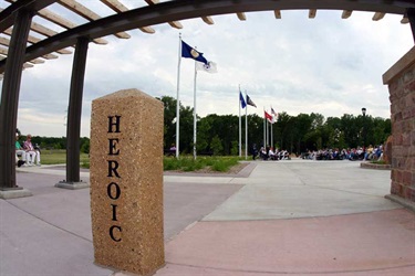 Veterans' Memorial Park Pillar