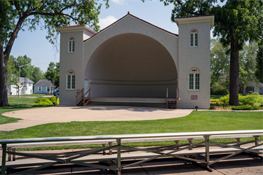 McKennan-Bandshell.png