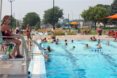 Nelson-Drake-Springs-Pool-1.png