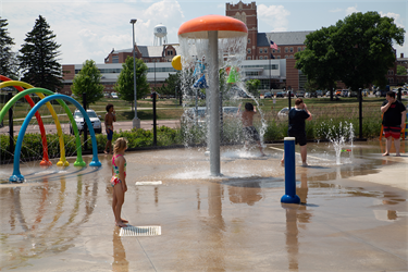 Spellerberg-Midco-Aquatic-Center-10.png