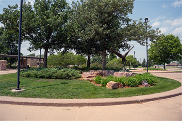 Veterans-Memorial-Entrance-2.png