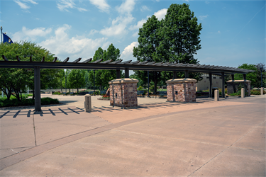 Veterans-Memorial-Entrance.png