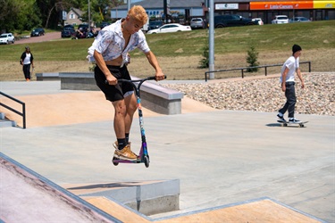 Skateboarding-at-Barb-Iverson-Skate-Plaza-63.jpg